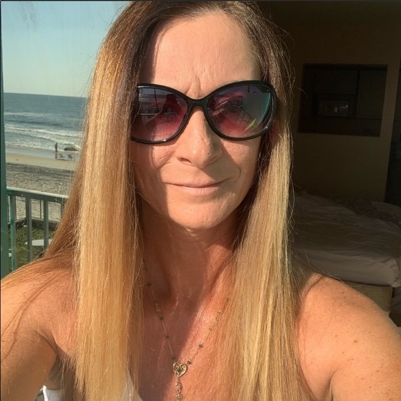 Meet your Posher, Shari - Picture 11 of 16